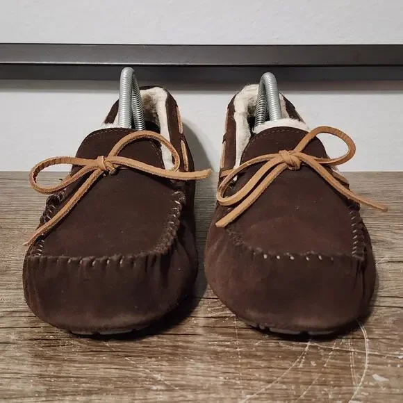 UGG Olsen Men's Suede Shearling Lined Moccasin Slippers Shoes Size 10 Brown - Picture 2 of 9